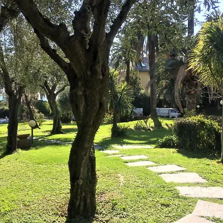 Casa Chicca Free Parking 아파트 *