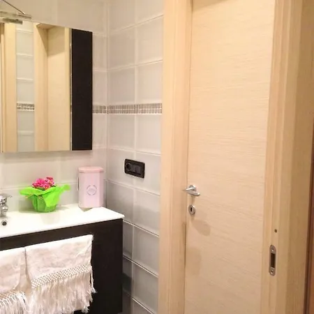 Appartamento Casa Chicca Free Parking Genova