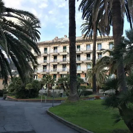 Casa Chicca Free Parking Genova