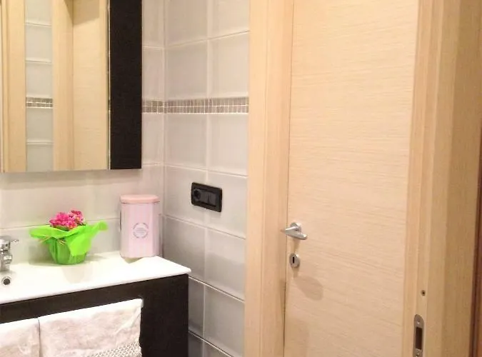 Apartment Casa Chicca Free Parking Genua